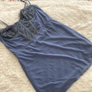 Famous it girl urban oufitters dress in the prettiest blue size M